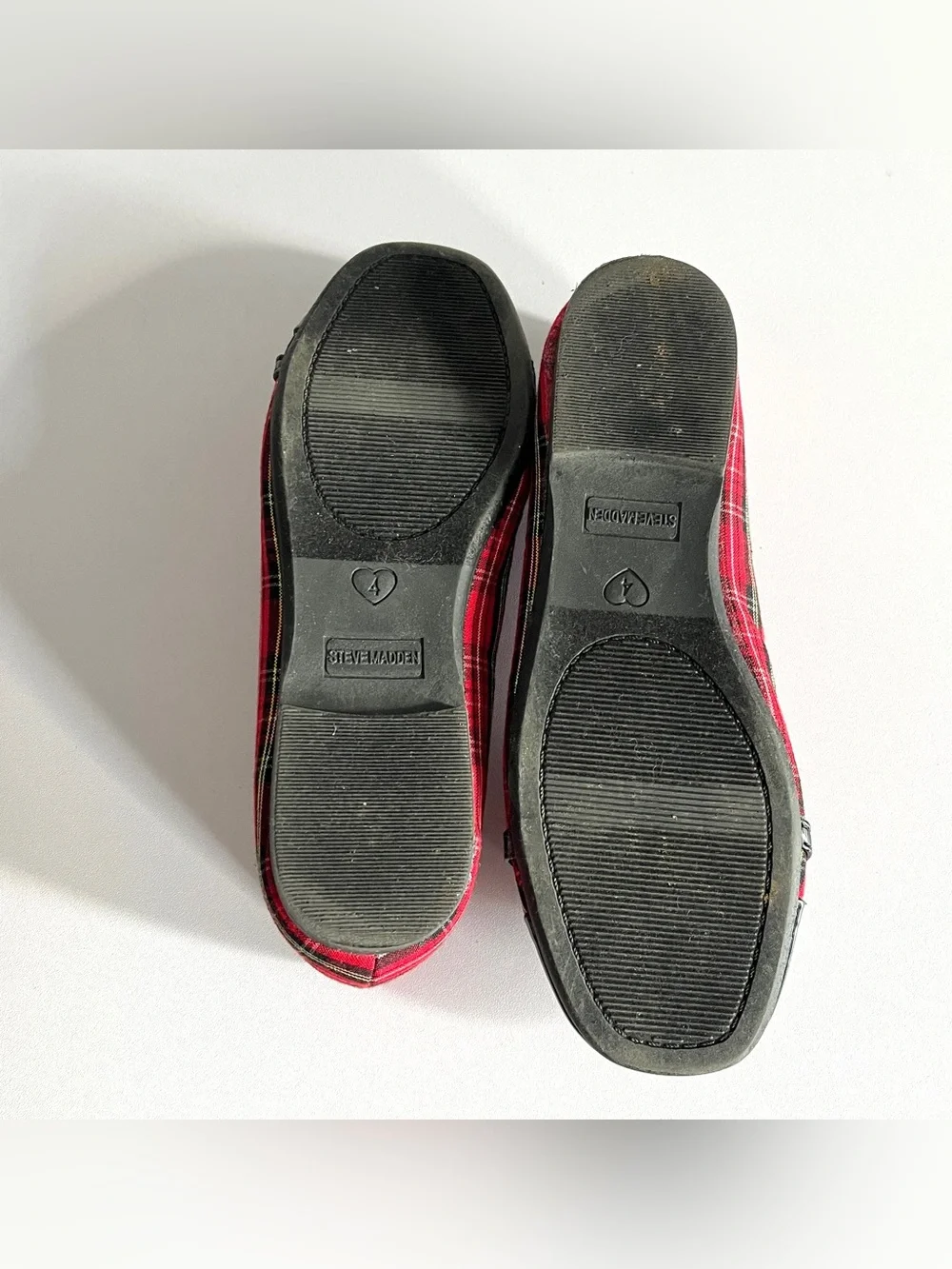 Steve Madden girls ballet flats shoes 4 red tartan plaid holiday patent vivi